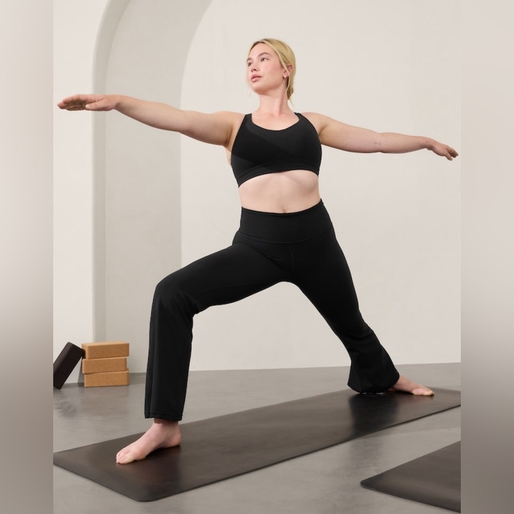 NWT Athleta 1X elation flare pant